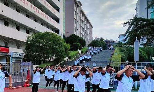 隆回一职中是普高吗_隆回一职中2017年高考喜报