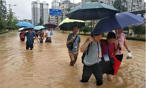 今天高考考点被淹歙县_歙县高考洪水