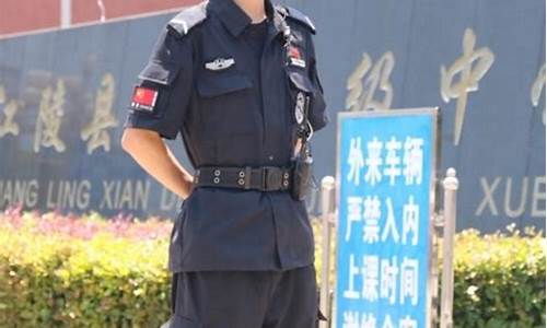 高考警车护送_高考最帅护警